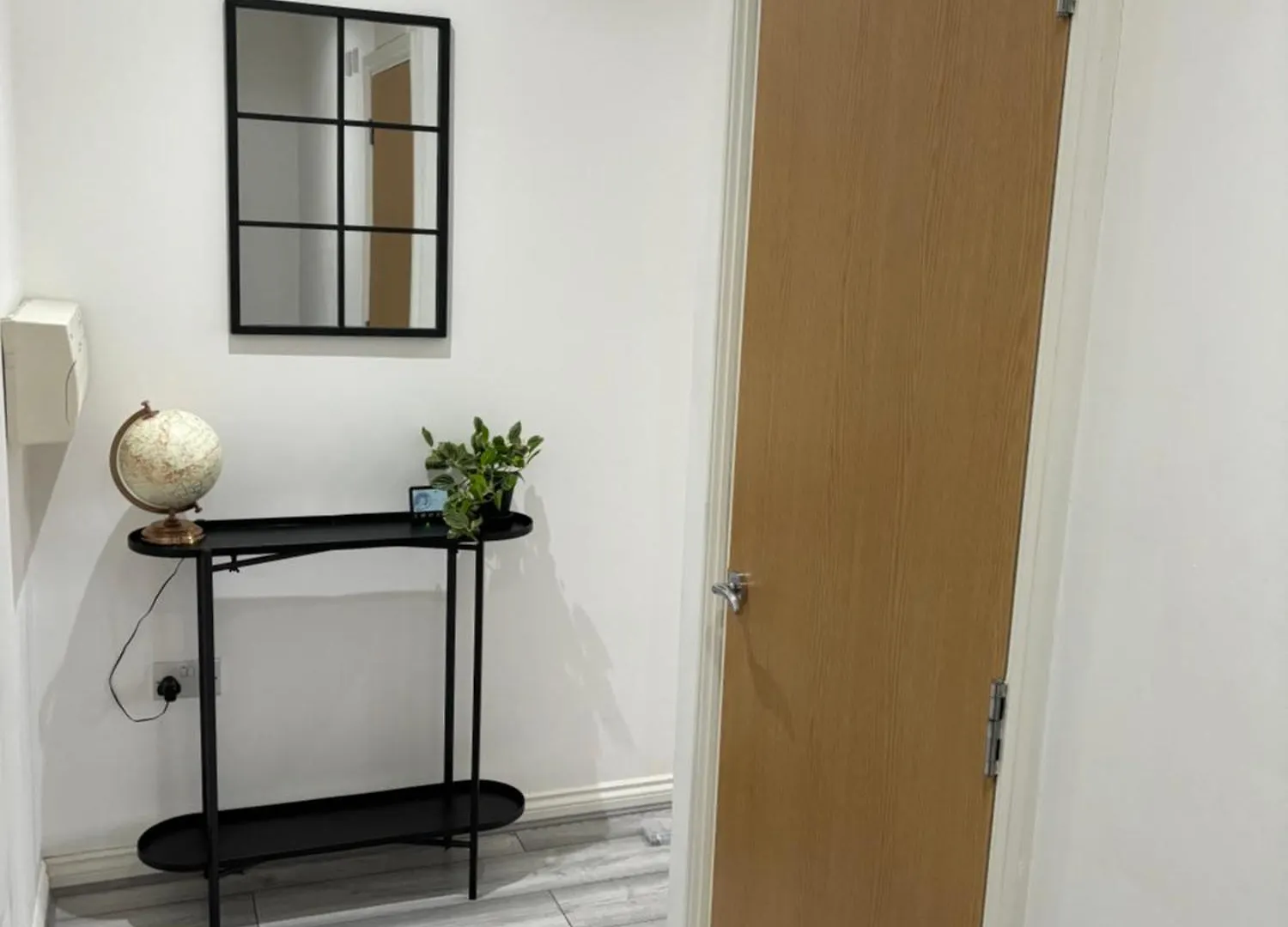Spacious Retreat With Parking: Ideal For Families & Contractors York 0*,