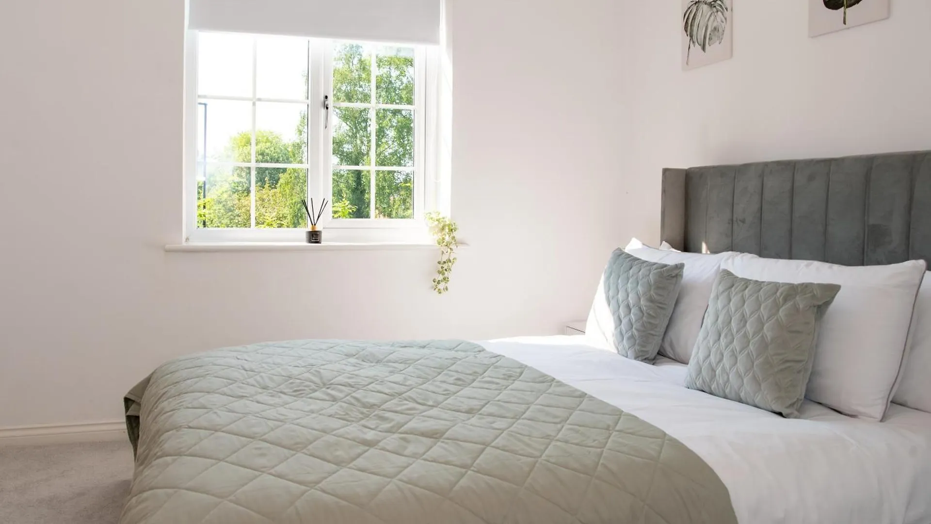 Spacious Retreat With Parking: Ideal For Families & Contractors York Großbritannien